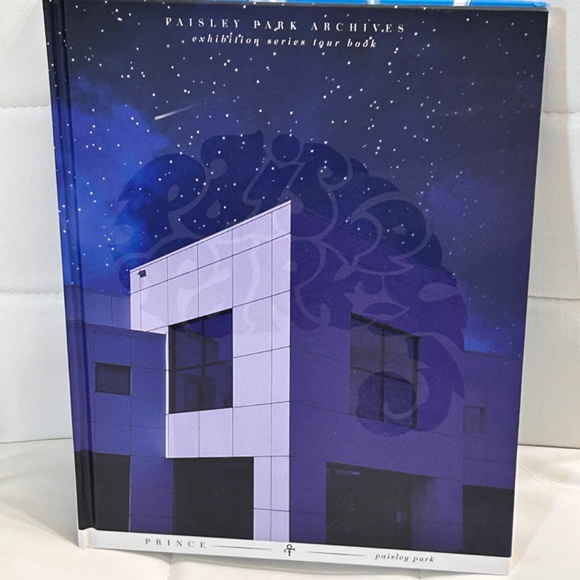 Sale! Prince Paisley Park Archives (Exhibition Series Tour Book) Paisley Park - Picture 8 of 8